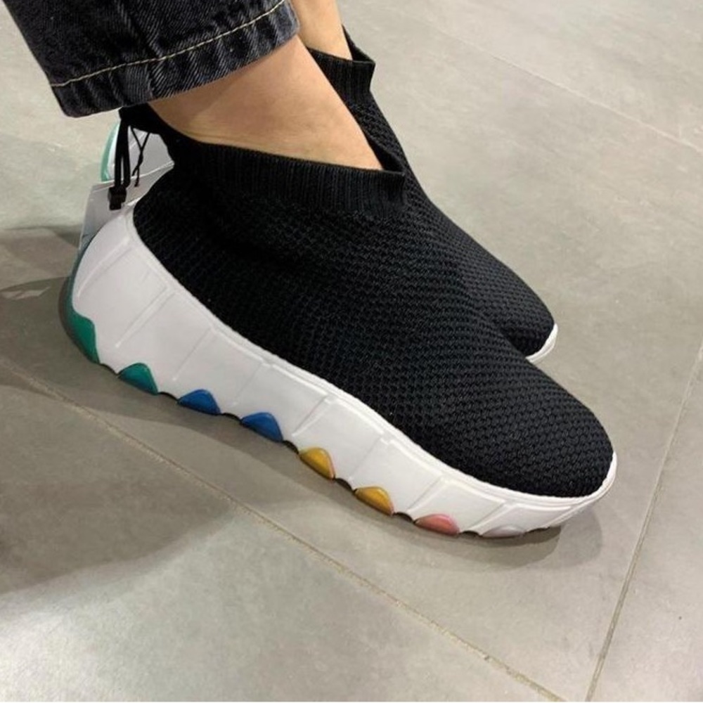 Zara -💚💙💛❤️HIGH-TOP SNEAKERS WITH MULTICOLOURED SOLE - SIZE 37 -NWT